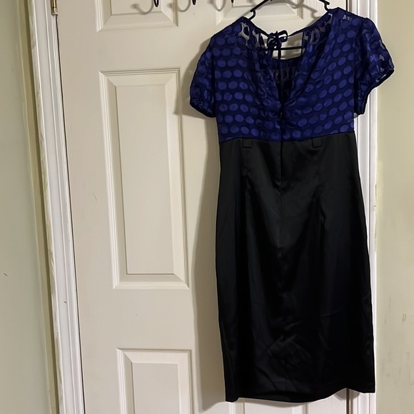 AGB short sleeve dress for women. Size 12 - Picture 7 of 8